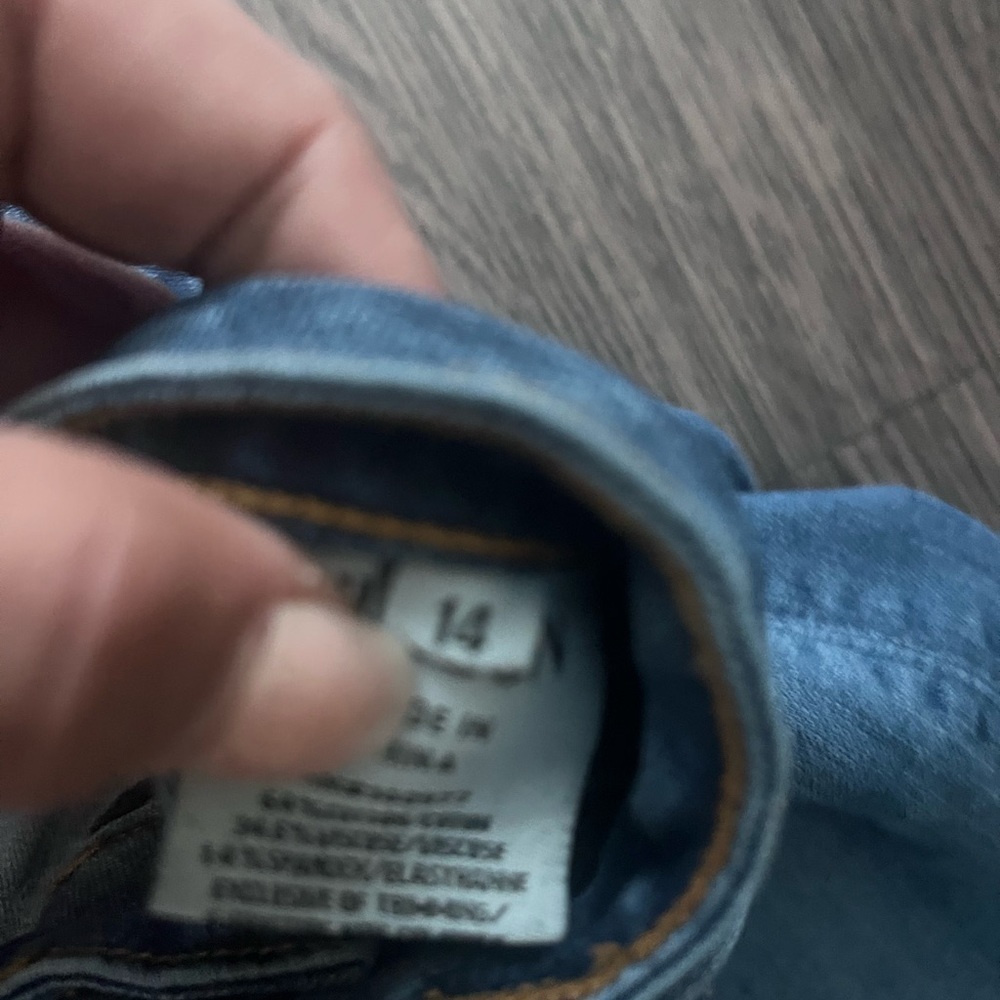 Colin Mid Rise Hudson Skinny jean​​​​​​​ - Picture 3 of 4